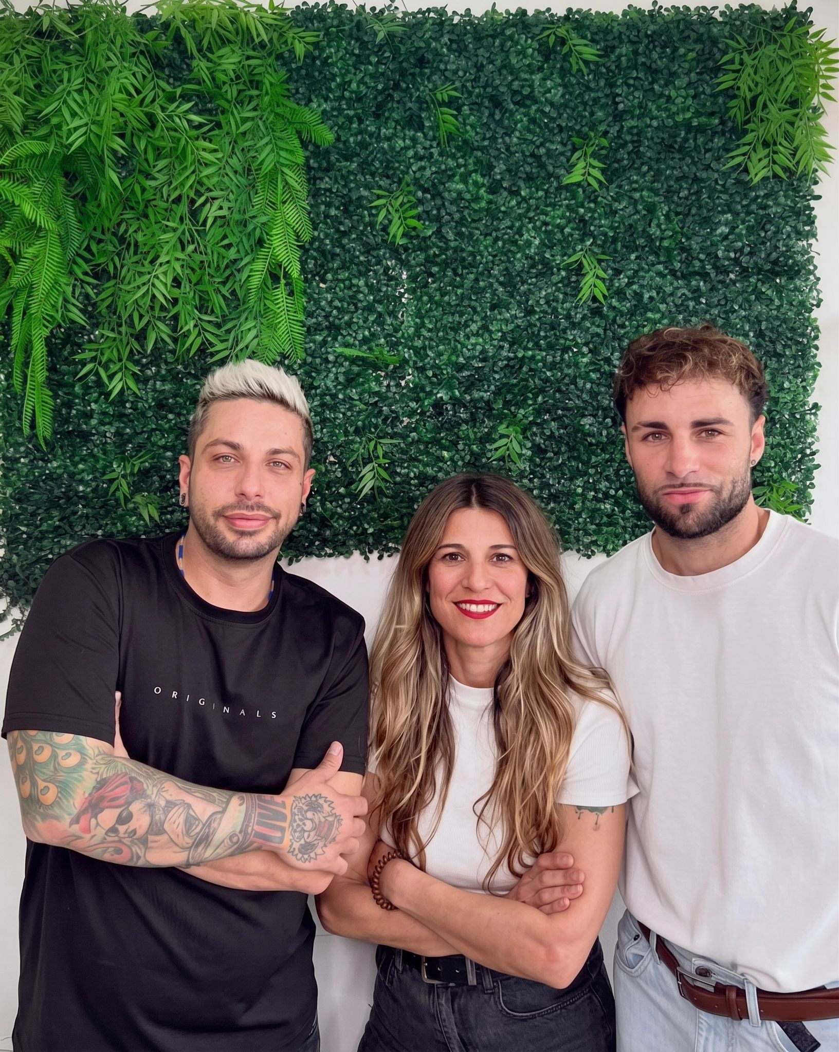 Equipo de peluquería Mes Original's en Sant Salvador, Tarragona — Alicia, Pablo y David